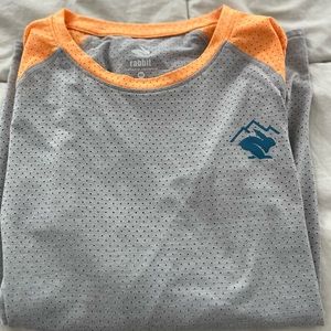 Rabbit m perf. Trail long sleeved shirt.